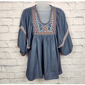 🌼Max Studio Top Womens Size XS Embroidered Blouse  Chambray Boho